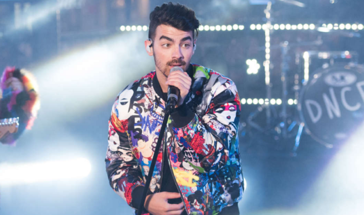 DNCE-banda-do-Joe-Jonas-anuncia-lancamento-de-clipe-para-esta-semana