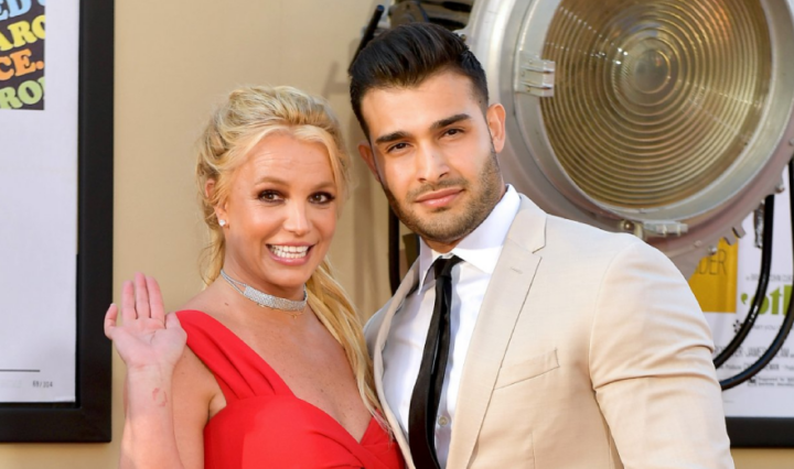 Baby-One-More-Time-Britney-Spears-anuncia-que-esta-gravida-do-seu-terceiro-filho